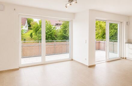 Ab sofort frei: moderne 3-Zi.-Wohnung in ruhiger Sonnenlage