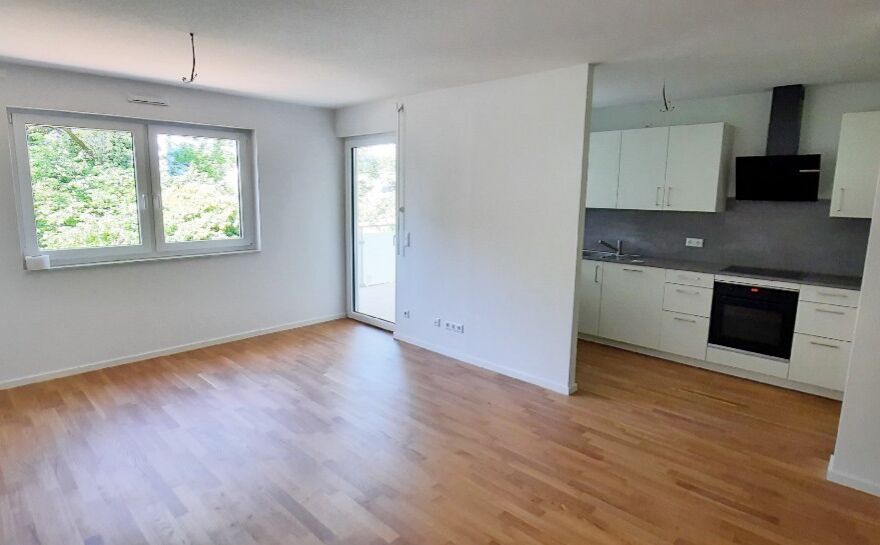 3-Zimmer-Wohnung mit Balkon und Carport
