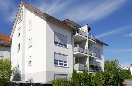 Attraktives Mehrfamilienhaus mit 6 Wohneinheiten, Baujahr 2012  Komplett vermietet
