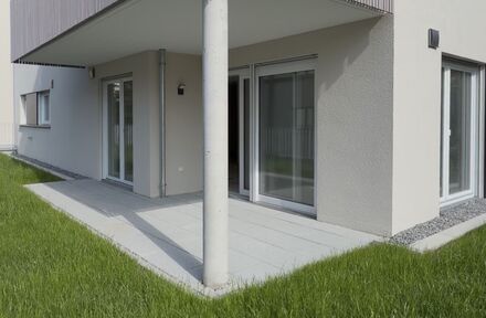 Alles auf einer Etage: 4-Zimmer-Wohnung mit Terrasse und großem Garten