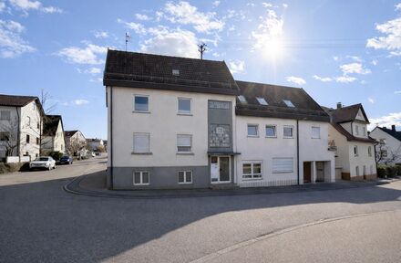 Kapitalanlage mit Substanz: Voll vermietetes Mehrfamilienhaus