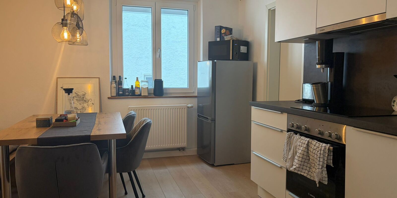 Gepflegte 2,5-Zimmer-Wohnung in Stgt-West inkl. EBK und STP!